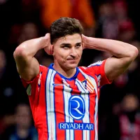 La reacción inmediata de Julián Álvarez ante sus compañeros de Atlético de Madrid tras su penal con doble toque
