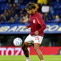 El hostil recibimiento de La Bombonera a Cristian Medina en Boca vs. Estudiantes: “El que no salta es un traidor”