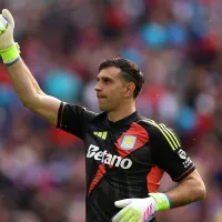 El club de la Premier League que busca a Dibu Martínez para la próxima temporada