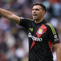 La categórica decisión de Manchester United con André Onana que acerca a Dibu Martínez