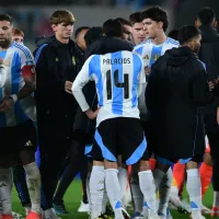 Un gigante de Europa propone un trueque con un jugador de la Selección Argentina para quedarse con Leo Balerdi