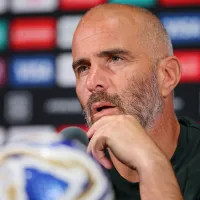 Se hizo viral: un periodista brasileño dejó mudo a Enzo Maresca tras corregirle una comparación entre Chelsea y Fluminense