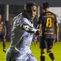 Fue campeón en Racing, humilló a un árbitro y ahora invitó a pelear a un plateísta de su propio equipo: “Me la banco”