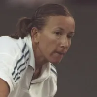 Ganó 20 Grand Slams, la humillaron en una final de Roland Garros y se rebeló a la Unión Soviética: “Solo un papelito”