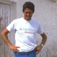 ¿Por qué el ex top 10 que entrenó a Sampras abandonó a Federer justo cuando más lo necesitaba?