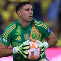 Tras la fecha FIFA con la Selección Argentina, Dibu Martínez tendrá que resolver un complejo problema en Aston Villa