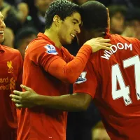 Fue compañero de Gerrard y Luis Suárez en Liverpool pero su carrera acabó tras ser apuñalado en pandemia: “Aún duele”