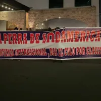 Los desagradables pasacalles de Alianza Lima contra la Universidad de Chile tras el escándalo contra Independiente