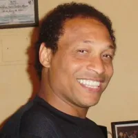 Cabo Verde al Mundial: la historia de su pionero en Argentina, que jugó con Russo en Estudiantes y se retiró por pegarle a un árbitro