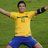 Fue campeón del Mundial sub 20 como figura, ganó una Libertadores y hoy juega en un equipo en el medio del Amazonas