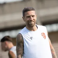 Tras dejar atrás la sanción por doping, Papu Gómez habló a días de volver a las canchas y confesó: “Tuve ofertas de Argentina”