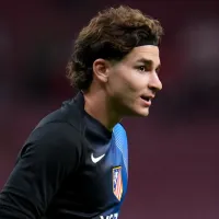 Las 4 alternativas que baraja Barcelona ante la dificultad de contratar a Julián Álvarez