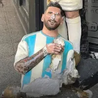 Mientras siguen las polémicas con Chiqui Tapia y la AFA, destrozaron una estatua de Lionel Messi en Mar del Plata