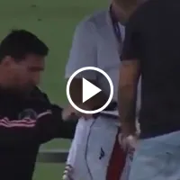 El gesto de Lionel Messi tras recibir una camiseta de River de regalo