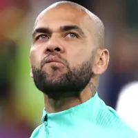 Tras pasar 14 meses en prisión, Dani Alves está muy cerca de comprar un club y convertirse en jugador a los 42 años