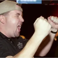 O blefe do século! Como jogada de Chris Moneymaker afetou o poker mundial