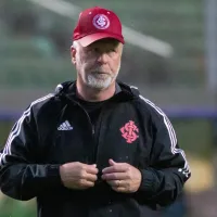 Internet vai à loucura com momento \&#039;Mano Menezes\&#039; que terminou em empate na Libertadores