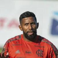 Rodinei vive aperto triste na Grécia e torcida do Flamengo descobre