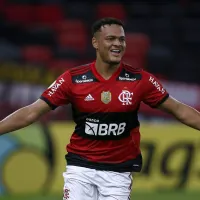 Rodrigo Muniz 'esquece' o Flamengo e pode fechar com rival da Série A