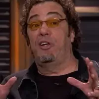 Casão rebate Luxemburgo e entrega problema no Corinthians