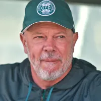 Coritiba informa futuro de Zago após nova derrota
