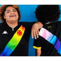 Vasco lança camisa em apoio à causa LGBTQIA+