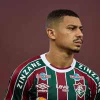 DEFENDEU O COMANDANTE: Após críticas e vaias da torcida, André sai em defesa de Diniz