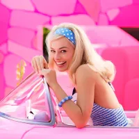 Margot Robbie se diz surpresa com entusiasmo pelo filme da Barbie