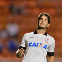 Alexandre Pato volta a REENCONTRAR o Corinthians após quase retornar ao clube em 2016