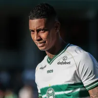 Técnico do Coritiba manda recado para Alef Manga após polêmica