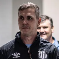 Paulo Turra alcança cinco jogos com marca ASSUSTADORA pelo Santos