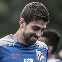 100% confirmado, não vai mais jogar com Paulo Turra: Jogador deixa o Santos  e agora vai para grande rival no Brasileirão - Portal da Torcida