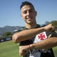 O Vasco APRESENTOU Sebastián Ferreira e o atacante deve ser titular contra o Corinthians