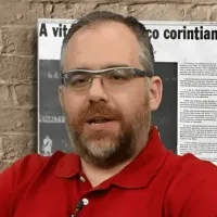 Vessoni \'manda a real\' sobre saída de Barletta