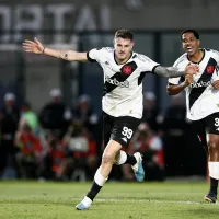 Atacante argentino marca o primeiro gol do Vasco atuando em São Januário e faz alegria dos vascaínos