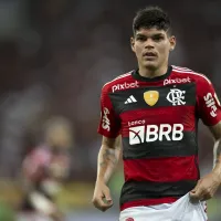 Sampaoli manda 'na lata' porque Ayrton Lucas é reserva no Flamengo