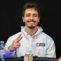 Entre os melhores! Brasileiro entra para o Top 3 de prestigiado ranking internacional do poker online