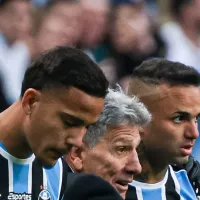 Torcida do Grêmio vai à loucura com Suárez e Luan e faz pedido para Renato montar novo ataque