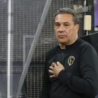 PARAR O MERCADO! Corinthians descarta Luxa e pode ter técnico BOMBÁSTICO em 2024