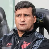 Grupo City vem com tudo pra cima de atacante de Wesley Carvalho e movimenta bastidores do Athletico-PR