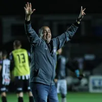 Joia da base do Remo assina contrato profissional até 2026 e deixou Ricardo Catalá feliz