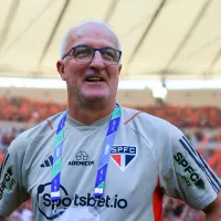 EITA! Abel é bombardeado por palmeirenses após feito de Dorival