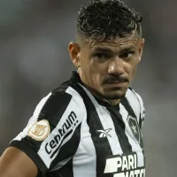 Atitude INESPERADA de Lage com Tiquinho Vaza e situação faz os bastidores do Botafogo entrar em erupção