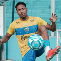 Alencar ‘manda a real’ sobre a sua permanência no Paysandu