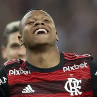 Agora esqueça tudo, a Inglaterra vai parar: Matheus França vira notícia no Crystal Palace e torcida do Flamengo repercute