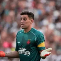 Martín Silva e mais 1 dividem a WEB vascaína