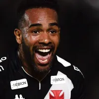 T2: Torcida do Vasco define o futuro de Alex Teixeira em \&#039;decisão\&#039; no Z-4