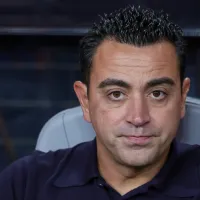 Xavi se posiciona após declaração POLÊMICA de meia em derrota para o Real Madrid
