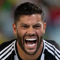 Isso é inaceitável: Hulk recebe ajuda inusitada de rival para poder entrar em campo contra o Flamengo e NAÇÃO se revolta