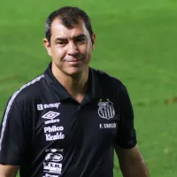 Vai voltar? Nome de Fábio Carille ressurge no Santos e nova diretoria toma decisão inesperada sobre retorno do treinador
